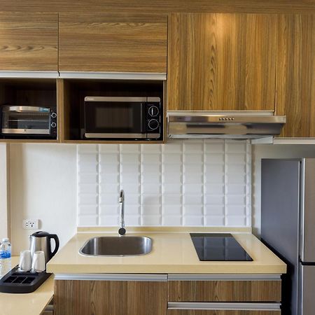 Ramada By Wyndham Bangkok Ten Ekamai Residences Eksteriør bilde