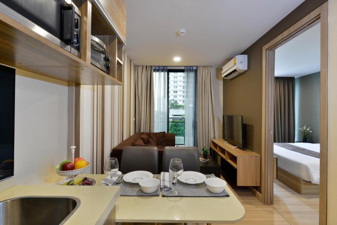 Ramada By Wyndham Bangkok Ten Ekamai Residences Eksteriør bilde