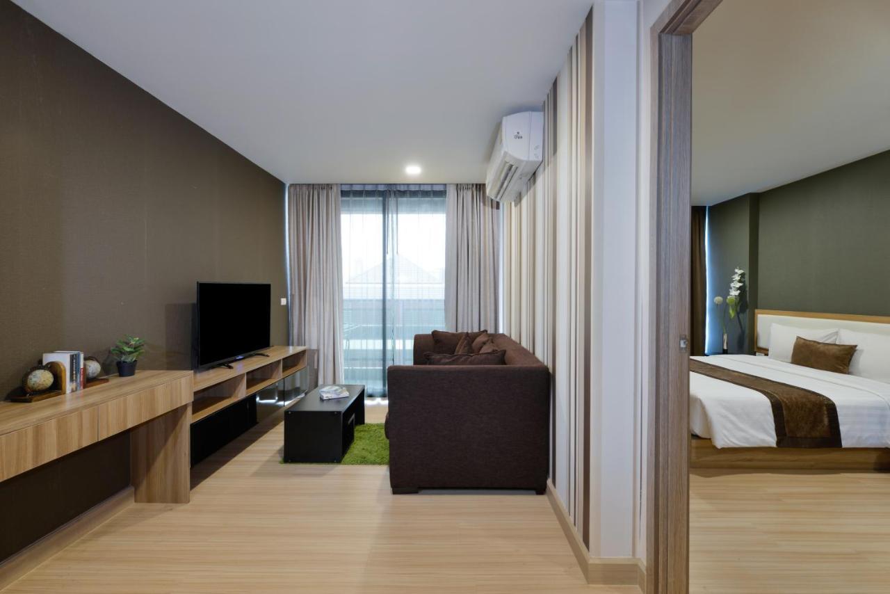 Ramada By Wyndham Bangkok Ten Ekamai Residences Eksteriør bilde