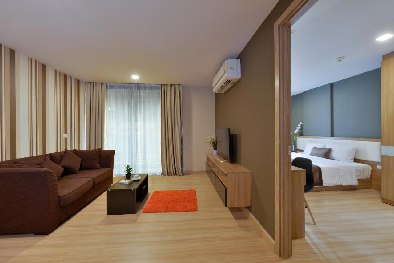 Ramada By Wyndham Bangkok Ten Ekamai Residences Eksteriør bilde