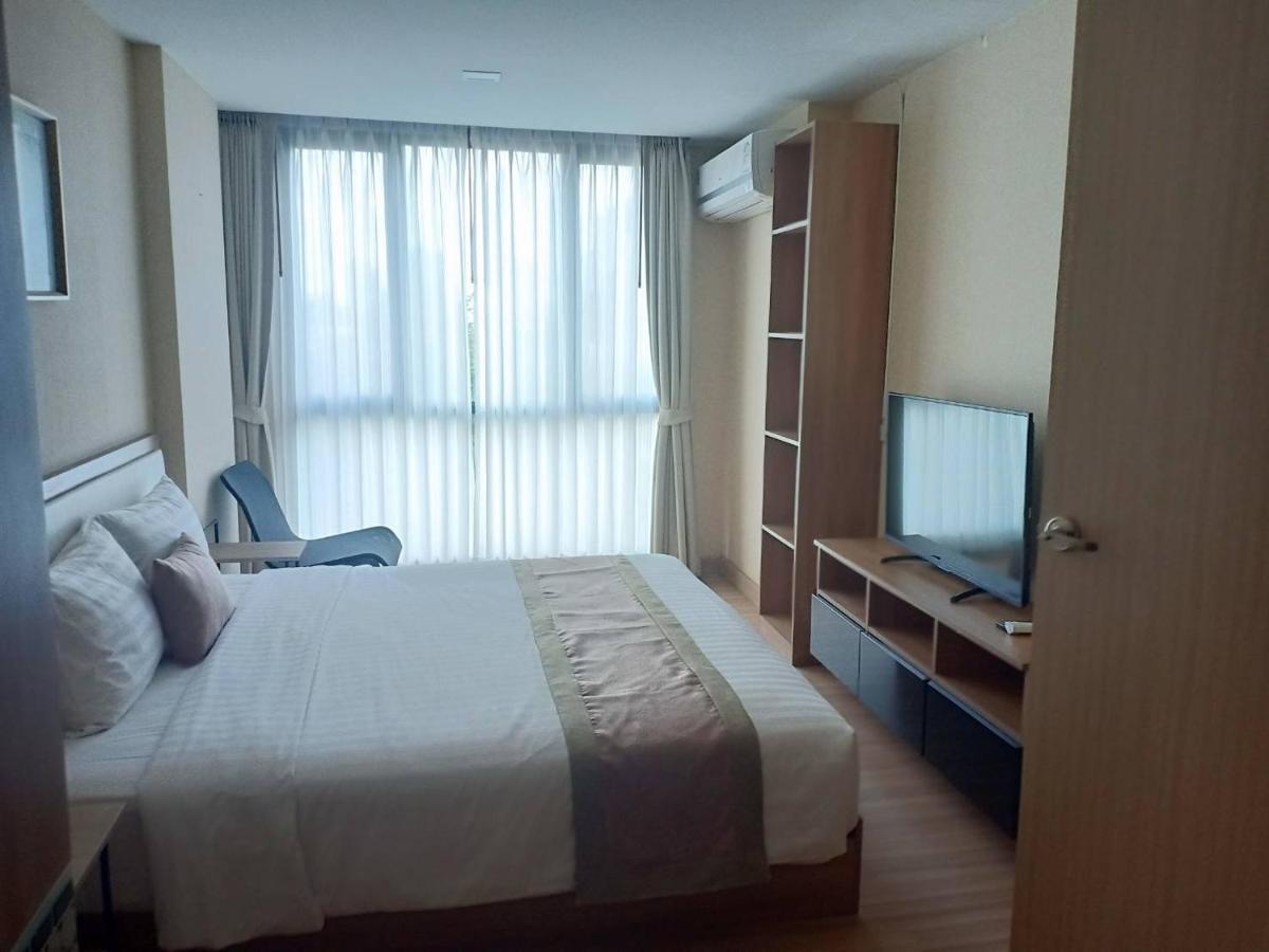 Ramada By Wyndham Bangkok Ten Ekamai Residences Eksteriør bilde