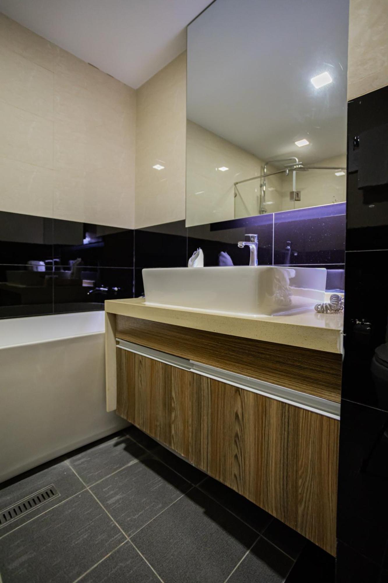 Ramada By Wyndham Bangkok Ten Ekamai Residences Eksteriør bilde